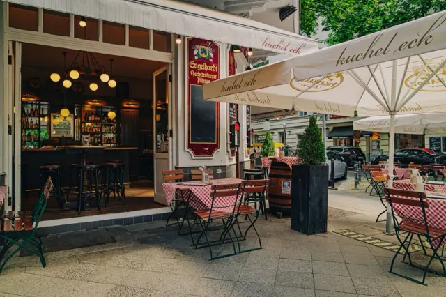 BookNoFees: Kuchel Eck, Berlin