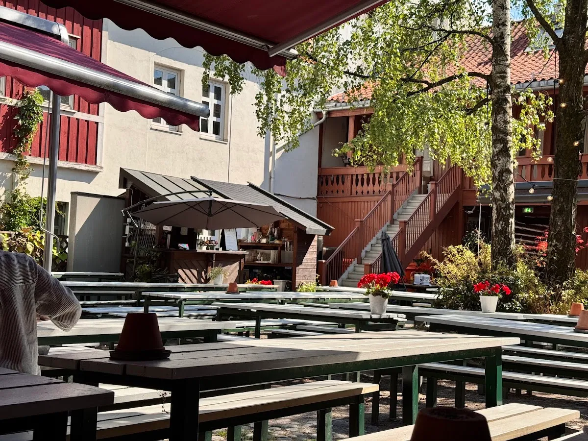 BookNoFees: Restaurante – Asylet – Oslo – O Asilo, foto 1