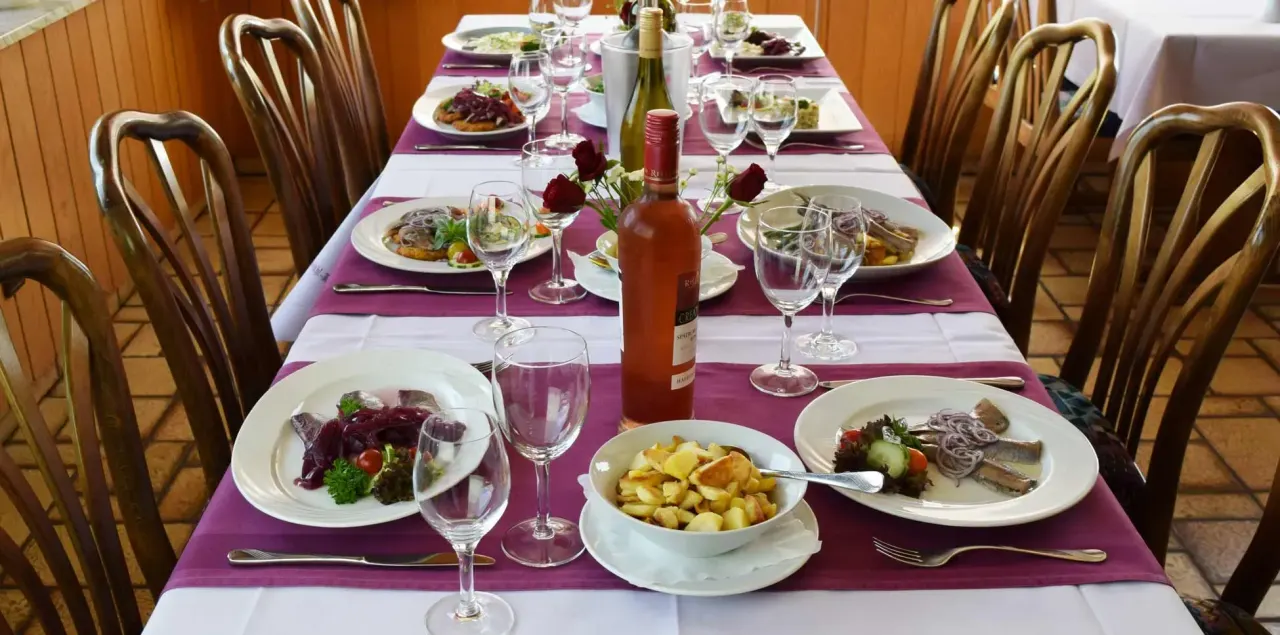 BookNoFees: Restaurante – Rübezahl-Baude – Iserlohn – Cabana de Rübezahl, foto 1