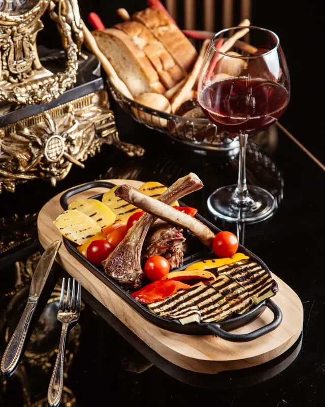 BookNoFees: Restaurante – Adamo's Tapas Bar & Restaurant – Berlin – Adamo's Tapas Bar & Restaurante, foto 1