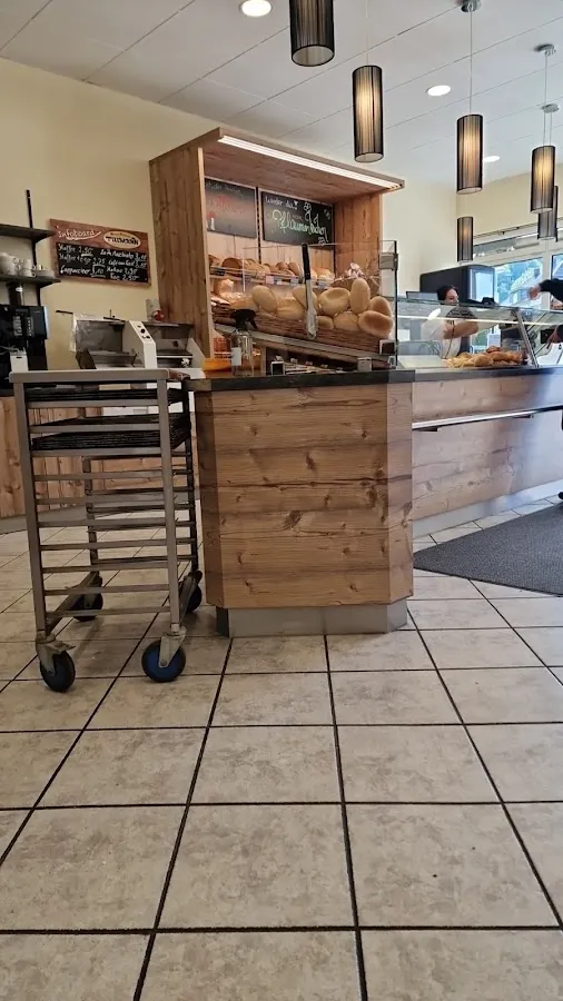 BookNoFees: Restaurante – Bäckerei Tillmann – Werdohl – Padaria Tillmann, foto 1