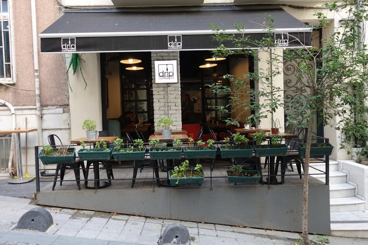 BookNoFees: Café – Drip Coffee Istanbul – Istanbul – Café Coado Istambul, foto 1