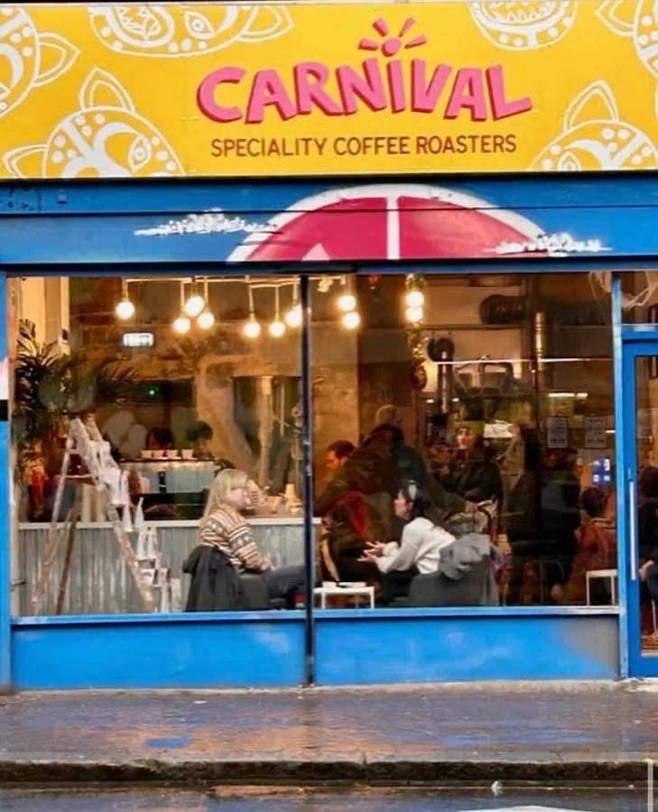 BookNoFees: Café – Carnival Coffee Roasters – London – Carnival Coffee Roasters, foto 1