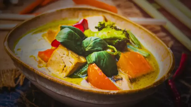 BookNoFees: Royal Thai, Amsterdam