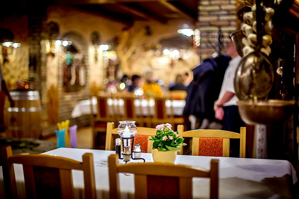 BookNoFees: Restaurante – Csalánosi Csárda – Budapest – Casaloni Csárda, foto 1