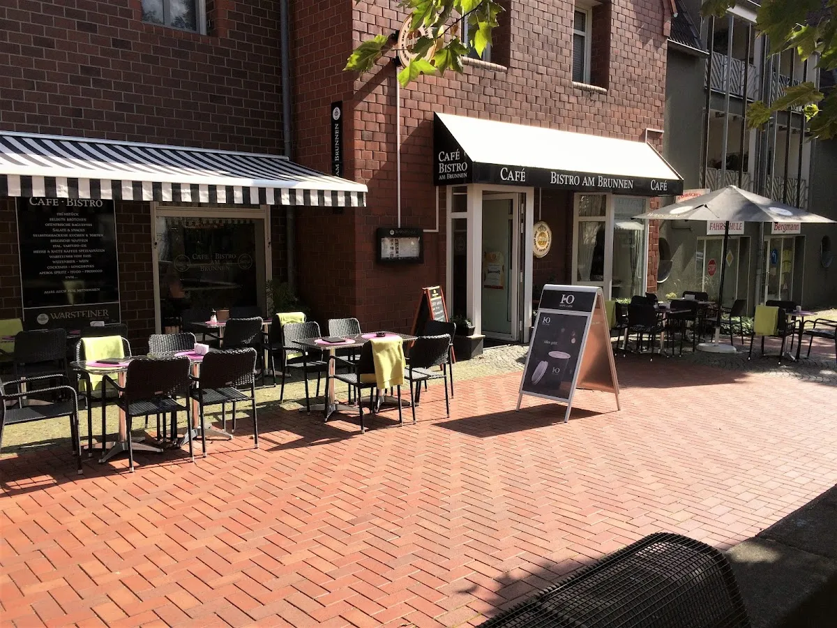 BookNoFees: Restaurante – Café & Bistro Am Brunnen – Fröndenberg – Café & Bistrô Am Brunnen, foto 1