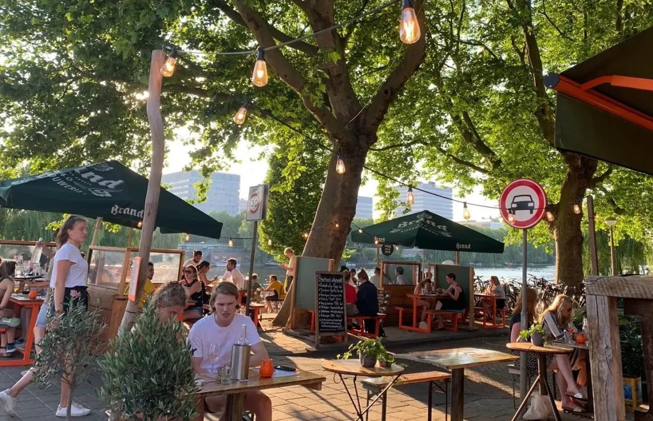 BookNoFees: Restaurante – Lokaal van de Stad – Amsterdam – Espaço municipal, foto 1