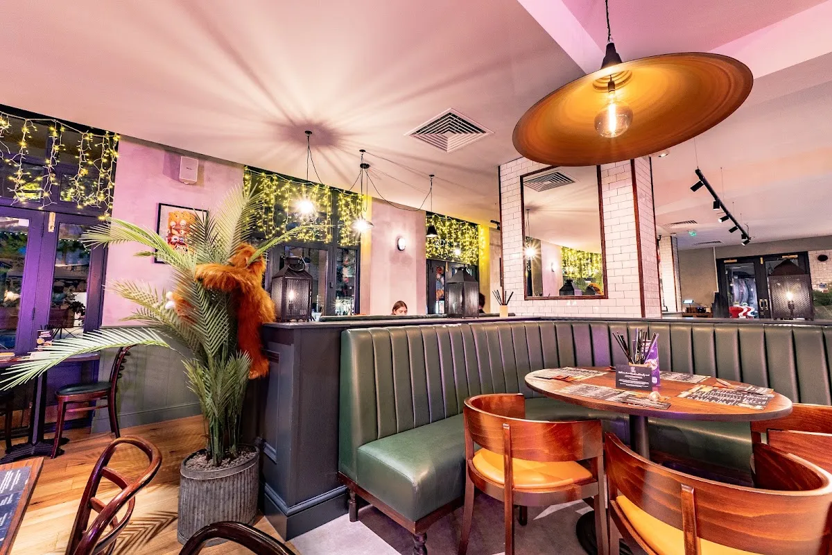 BookNoFees: Restaurante – Banana Tree – London – Bananeira, foto 1