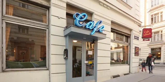 BookNoFees: Café – Café Jelinek – Vienna – Café Jelinek, foto 2