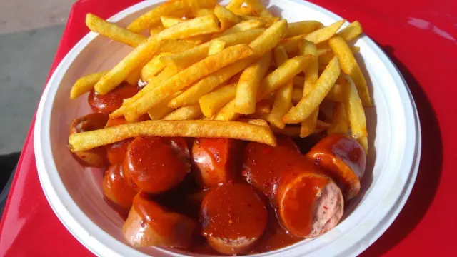 BookNoFees: Restaurante – Heike Weiß Imbiss – Kierspe – Lanchonete Heike Weiß, foto 2