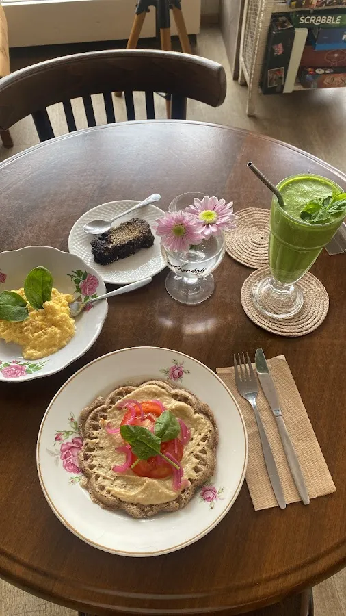 BookNoFees: Café – Café Brutale – Helsinki – Café Brutale, foto 2