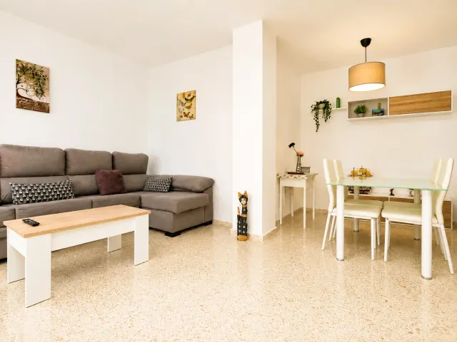 BookNoFees: Apartamento espaçoso no centro, com check-in autônomo e vista para o jardim – Jerez De La Frontera