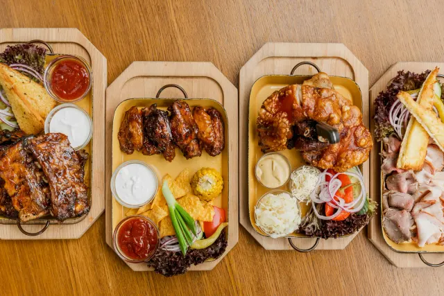 BookNoFees: Restaurante – Kolkovna Celnice – Prague – Agência de Selos da Alfândega, foto 3
