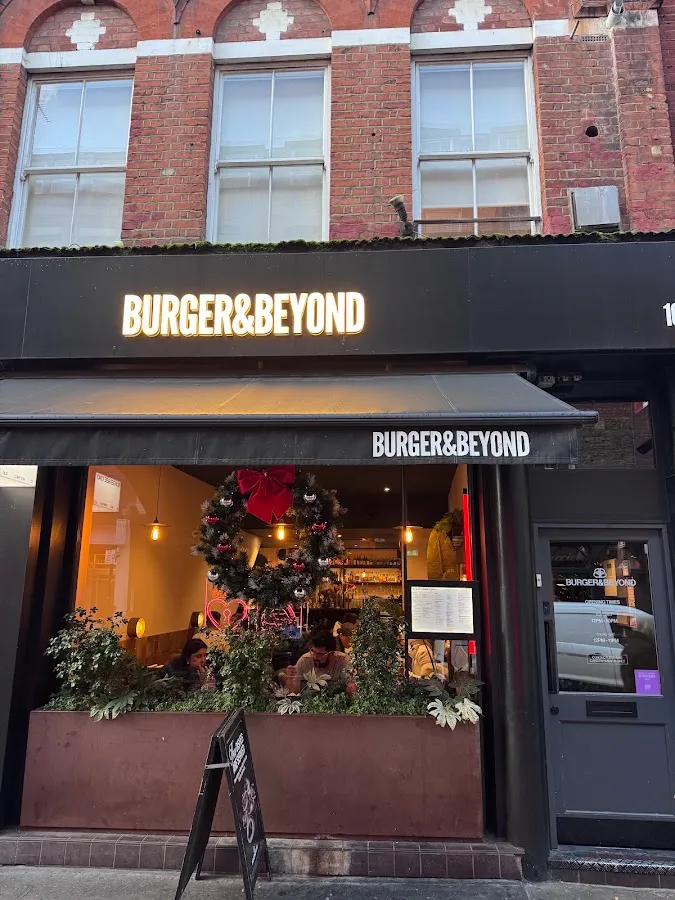 BookNoFees: Restaurante – Burger & Beyond – London – Burger & Beyond, foto 1