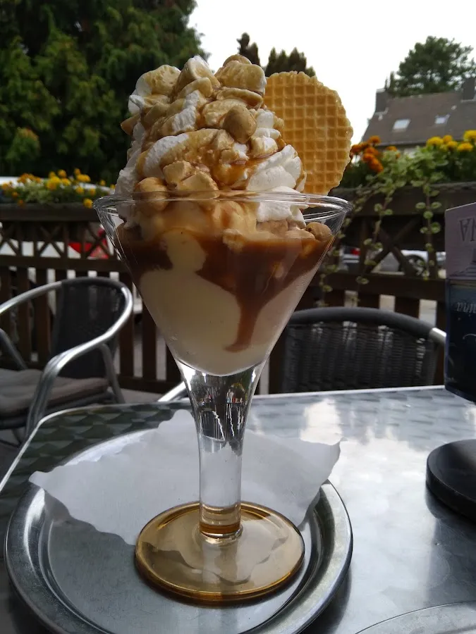 BookNoFees: Restaurante – Eiscafe La Tomina – Witten – Eiscafé La Tomina, foto 1