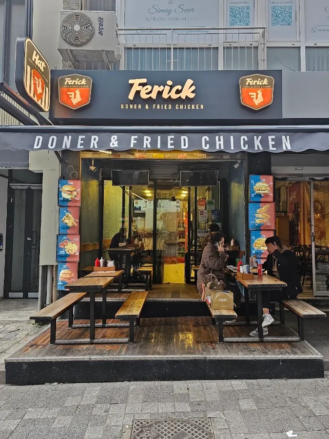BookNoFees: Lanchonete – Ferick Fried Chicken – Istanbul – Frango Frito Ferick, foto 1