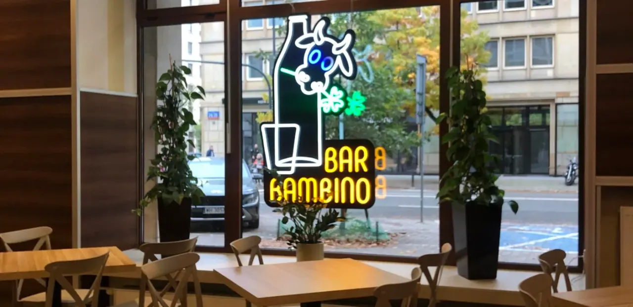 BookNoFees: Lanchonete – Bar Bambino – Warsaw – Bar Bambino, foto 1