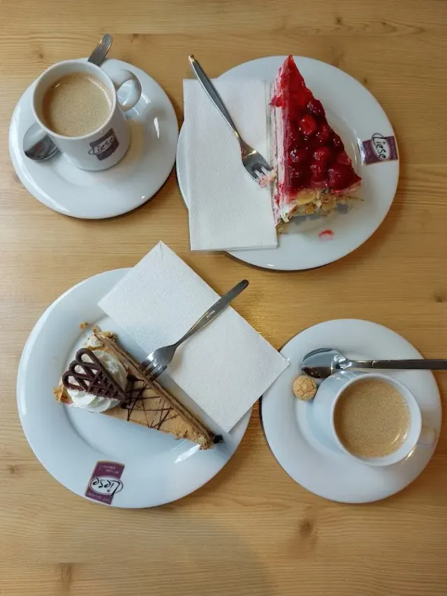 BookNoFees: Padaria – Bäckerei Konditorei R. Leitner – Brilon – Padaria e Confeitaria R. Leitner, foto 3