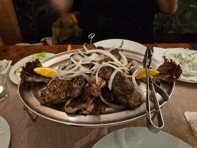 BookNoFees: Restaurante – Dionysos – Hilchenbach – Dionísio, foto 3