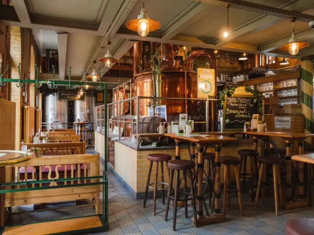 BookNoFees: Restaurante – Brauhaus Spandau – Berlin – Cervejaria Spandau, foto 2