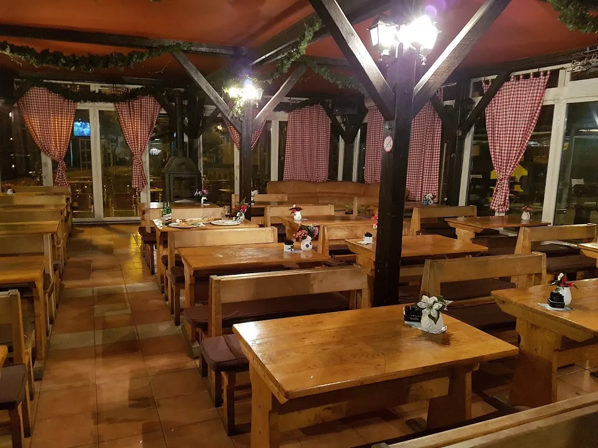 BookNoFees: Restaurante – Dalmatino – Zagreb – Dálmata, foto 1