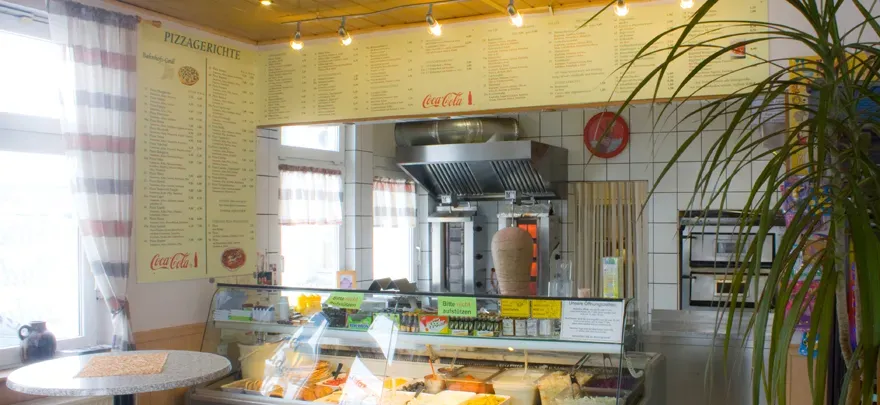 BookNoFees: Lanchonete – Bahnhofsgrill – Attendorn – Churrascaria da Estação, foto 1