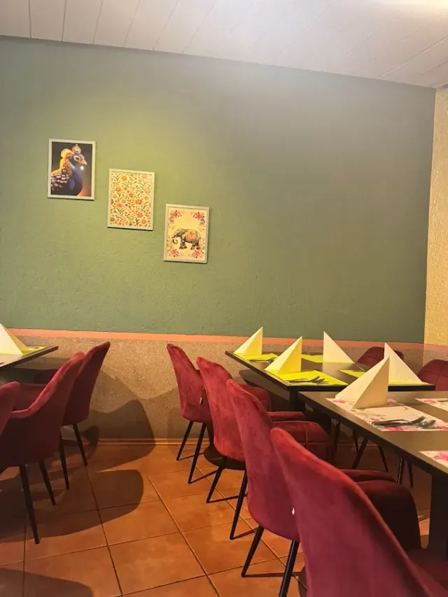 BookNoFees: Mitha & Spicy Indisches Restaurant, Schwerte