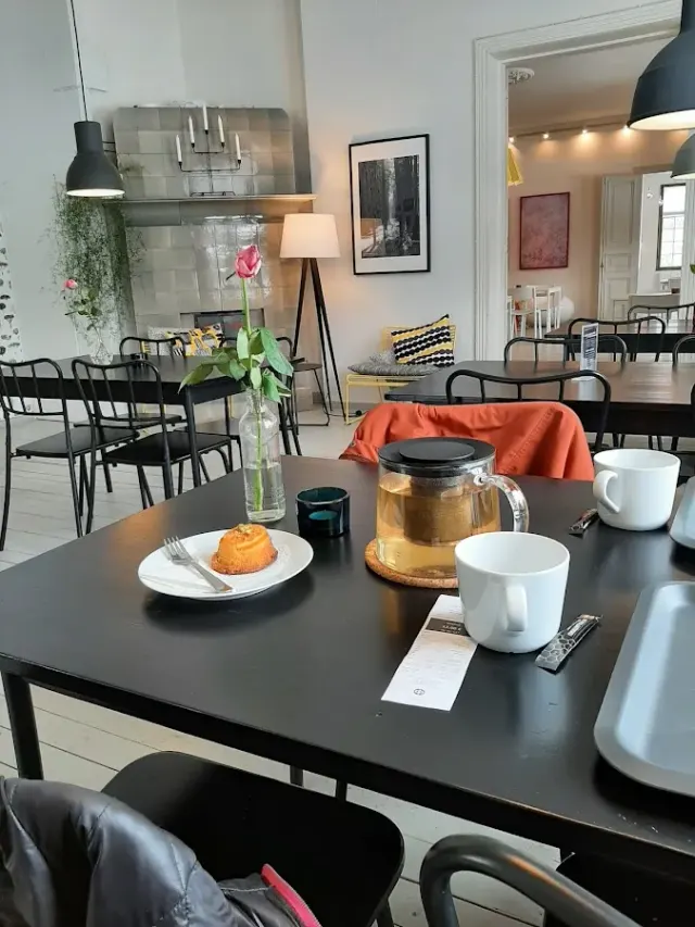 BookNoFees: Café – Cafe Monami – Helsinki – Café Monami, foto 3