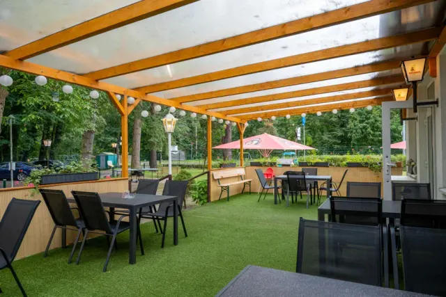 BookNoFees: Restaurante – Knusperhäuschen – Berlin – Casinha de biscoito crocante, foto 3