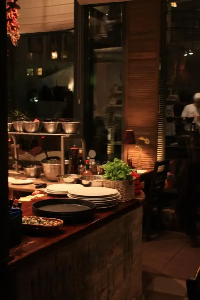 BookNoFees: Restaurante – Basilia – Warsaw – Rainha, foto 2