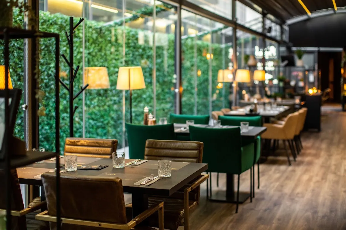 BookNoFees: Restaurante – Batak – Zagreb – Idiota, foto 1