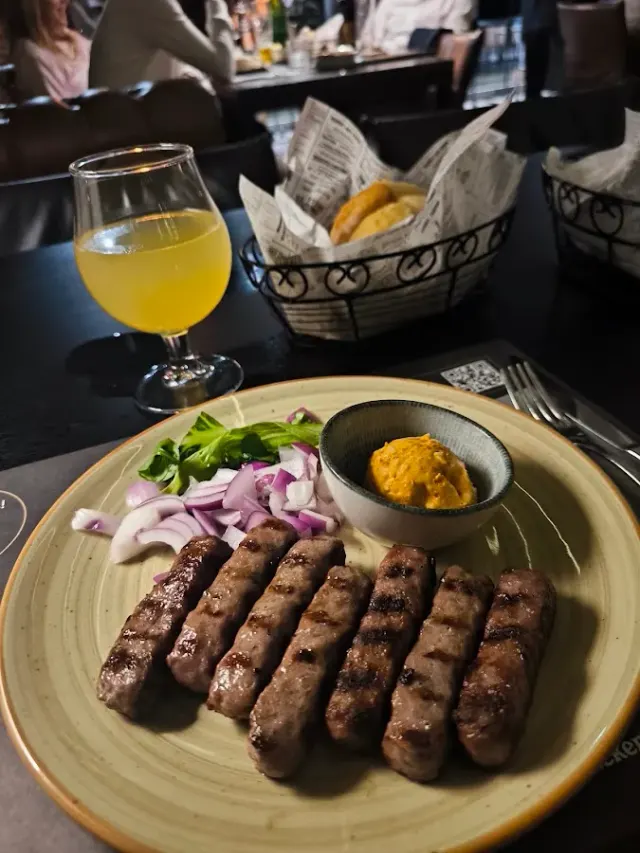 BookNoFees: Restaurante – Batak – Zagreb – Idiota, foto 2