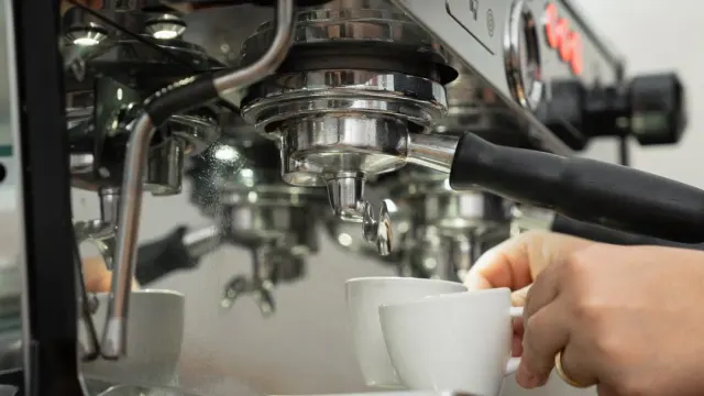 BookNoFees: Café – kaffemik – Vienna – café com bolo, foto 3
