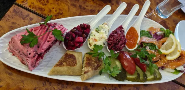BookNoFees: Restaurant Grüne Lampe, Berlin