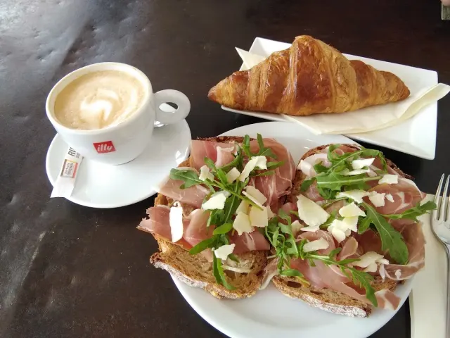 BookNoFees: Restaurante – De Bakkersfiets – Amsterdam – A Bicicleta do Padeiro, foto 3
