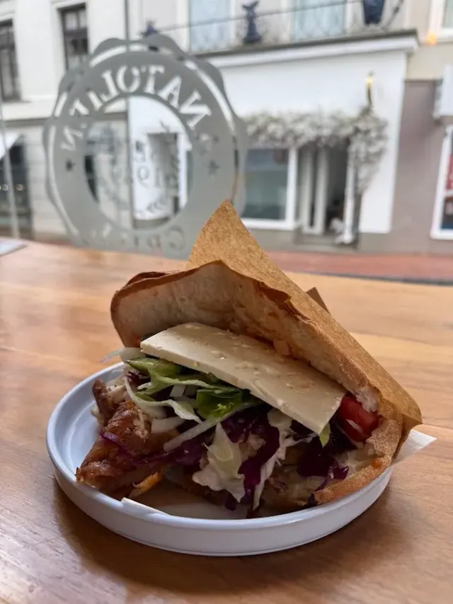 BookNoFees: Restaurante – Anatolien Grill Schnellimbiss – Lüdenscheid – Anatolien Grill – Lanchonete, foto 2