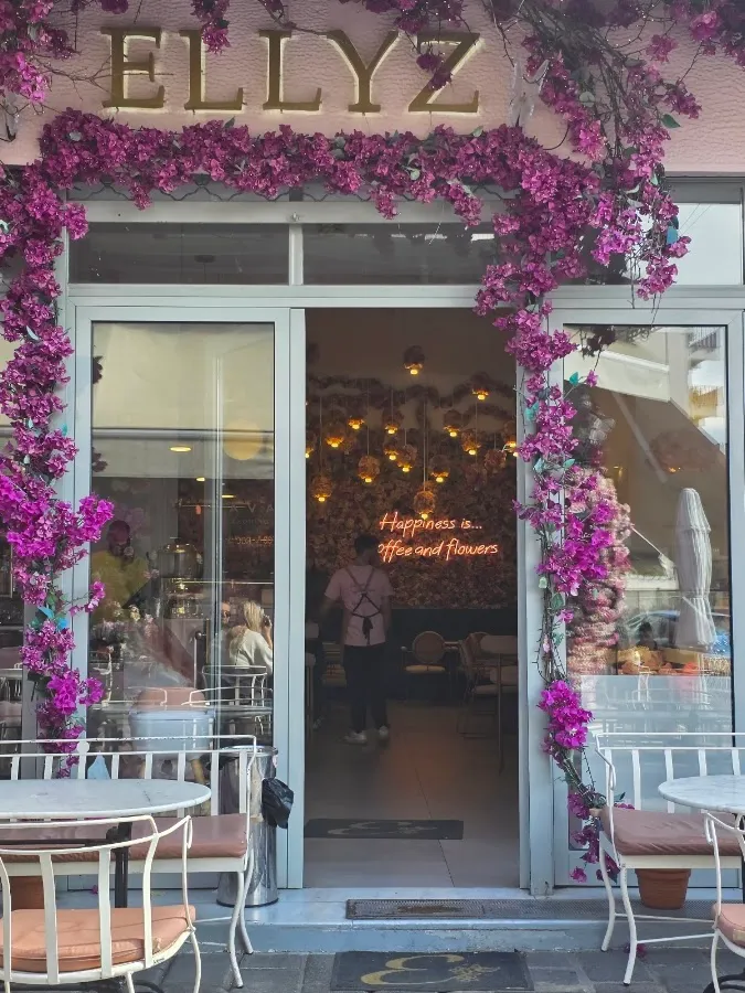 BookNoFees: Café – Ellyz – Athens – Ellyz, foto 1