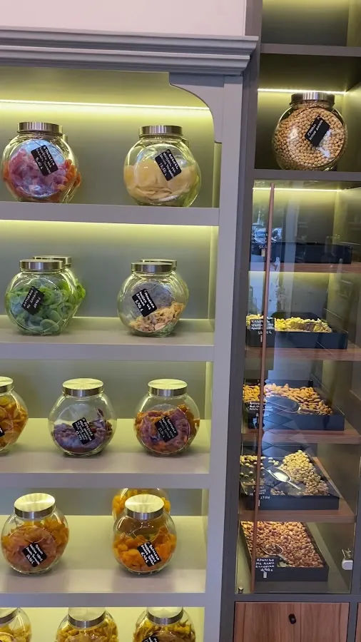 BookNoFees: Café – Cashew | Nuts, Chocolate, Coffee – Athens – Caju | Nozes, Chocolate, Café, foto 3