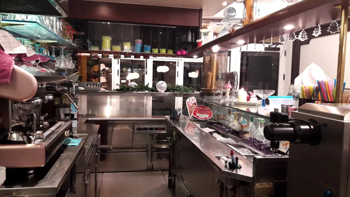 BookNoFees: Restaurante – Eiscafé Bistro Rialto – Werl – Eiscafé Bistro Rialto, foto 1
