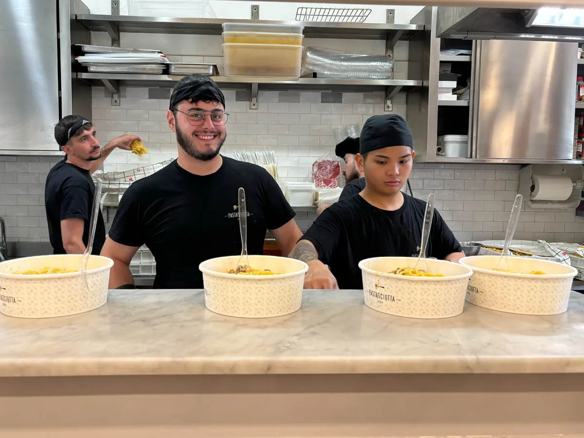 BookNoFees: Lanchonete – Pastasciutta – Rome – Macarrão, foto 1