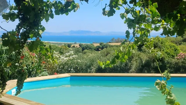 BookNoFees: Villa tranquila com piscina privativa e vista para a África – Tarifa