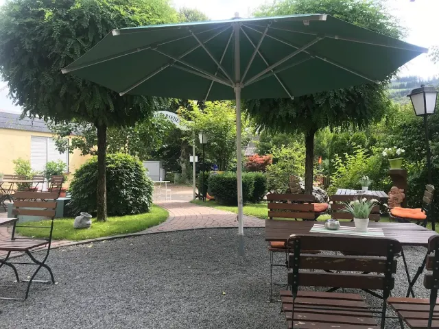 BookNoFees: Restaurante – Le Bistro – Finnentrop – O Bistrô, foto 3