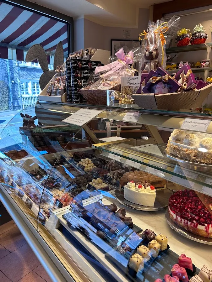 BookNoFees: Café – Lüning Hermann Cafe – Olpe – Café Lüning Hermann, foto 1