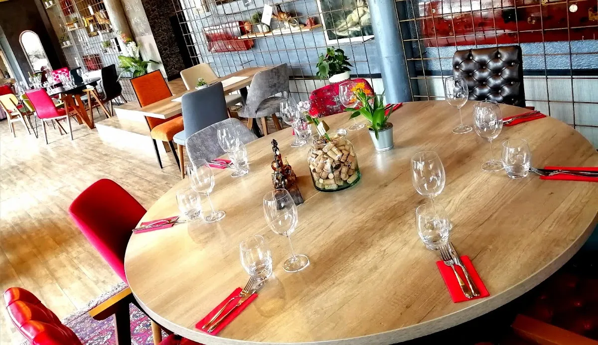 BookNoFees: Restaurante – Foodium – Zagreb – Foodium, foto 1