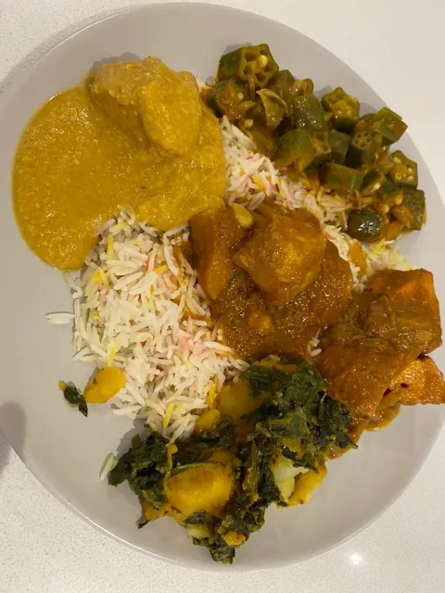 BookNoFees: Restaurante – Cheam Tandoori Takeaway – London – Cheam Tandoori para viagem, foto 2
