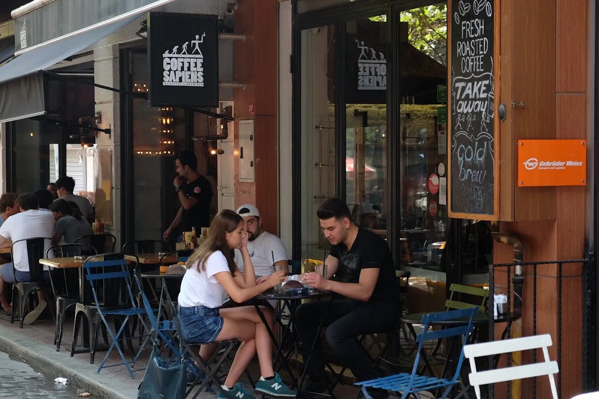 BookNoFees: Café – Coffee Sapiens – Istanbul – Coffee Sapiens, foto 1
