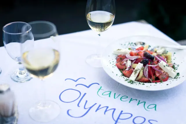 BookNoFees: Restaurante – Olympos – Prague – Olympos, foto 3