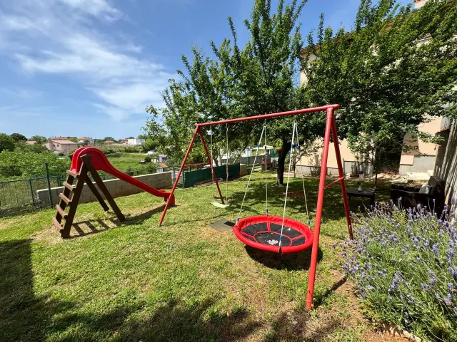 BookNoFees: aluguel de temporada em Loborika- Općina Marčana – Apartamento Franka: relaxamento para grandes e pequenos