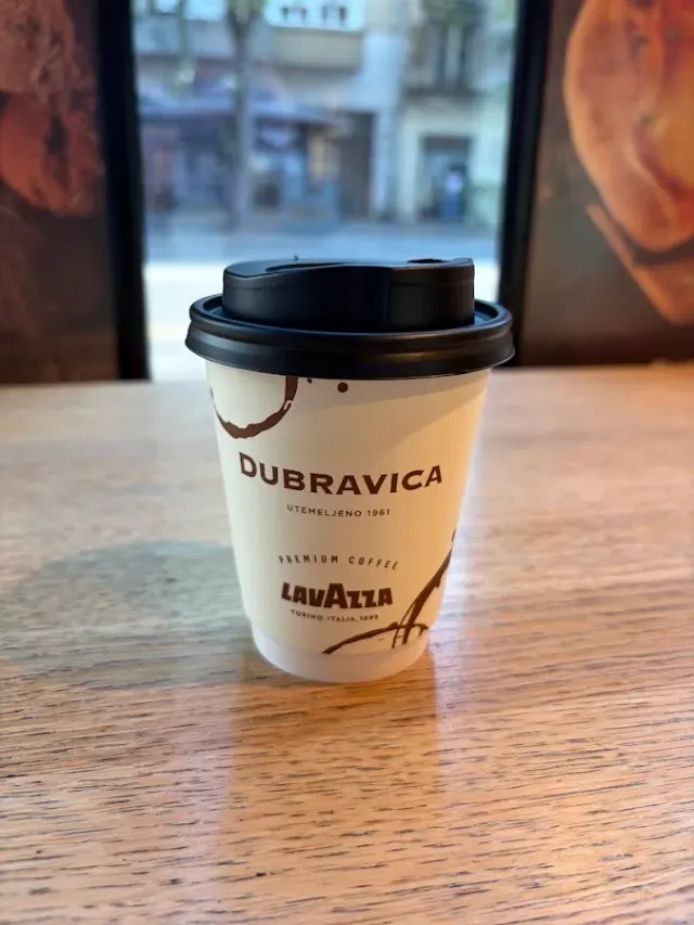 BookNoFees: Padaria – Dubravica – Zagreb – Dubravica, foto 2